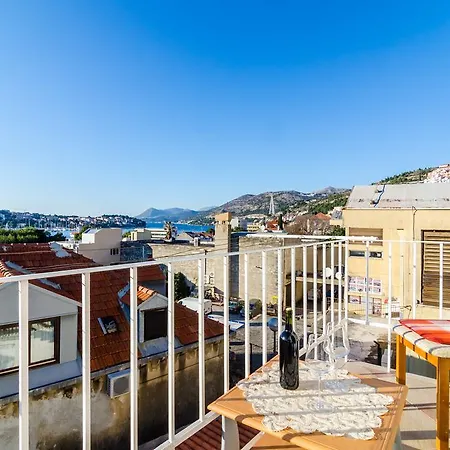 Apartament Katija
